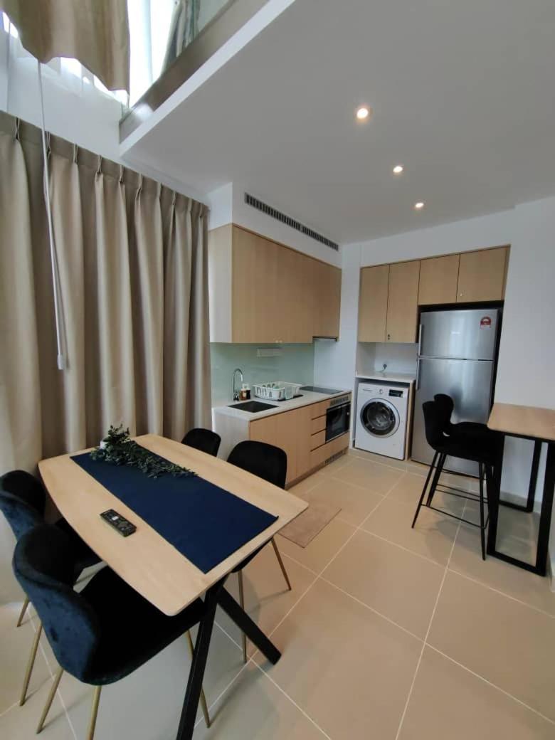 Ferienwohnung Colony By Infinitum Klcc Kuala Lumpur Exterior foto